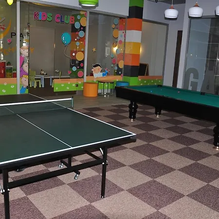 Emerald Dreams Apartment